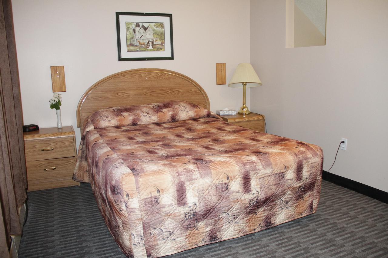 Garden Court Motel Manning Esterno foto
